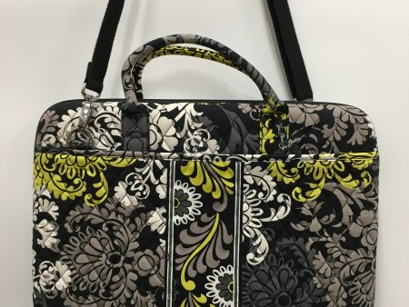 Laptop Bag By Vera Bradley  Size: Medium Supply