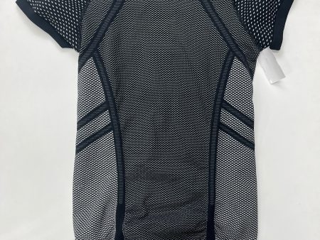 Athletic Top Short Sleeve By Athleta  Size: S Fashion