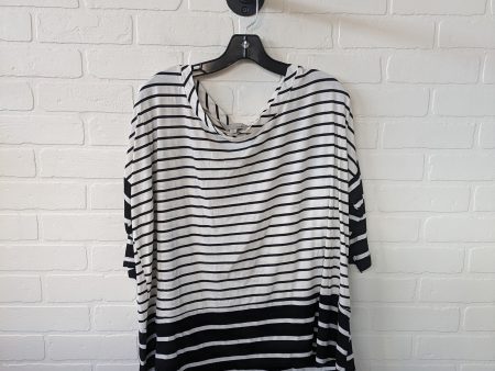 Top Short Sleeve By Clothes Mentor  Size: 1x Sale