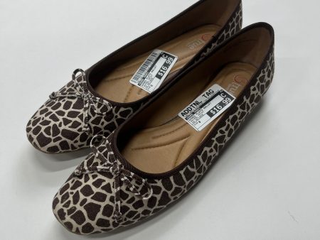 Shoes Flats Ballet By Bare Traps  Size: 8 Sale