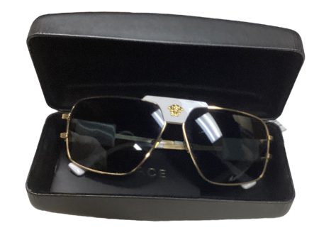 Sunglasses Designer By Versace Fashion