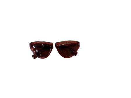 Sunglasses Luxury Designer By Burberry  Size: 01 Piece on Sale