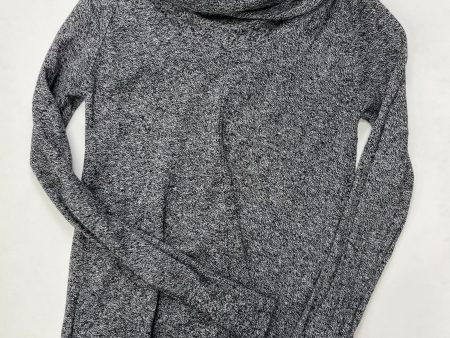 Sweater By Between You And Me  Size: Xs Cheap