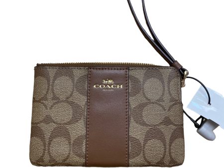 Wristlet By Coach  Size: Small Supply