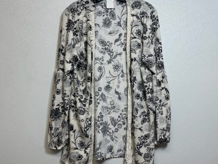 Kimono By Maurices  Size: L Supply